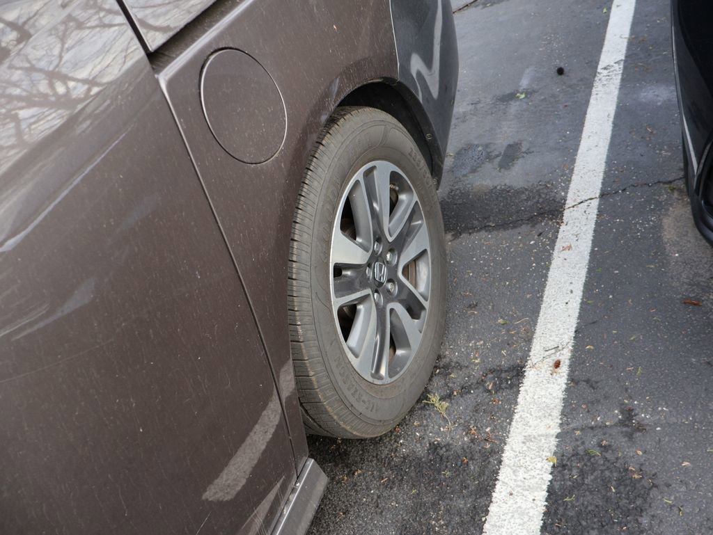 Used 2016 Honda Odyssey Touring image 12