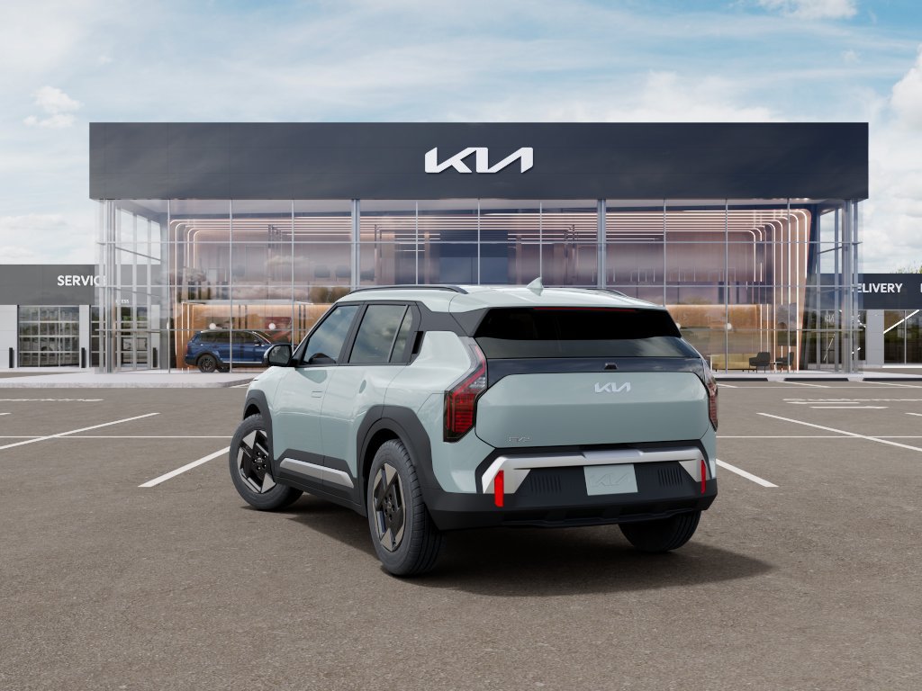 New 2027 Kia EV3 Wind FWD image 4