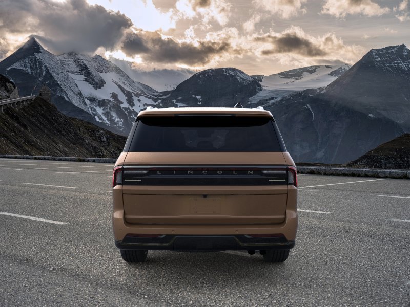 New 2026 Lincoln Navigator L Black Label AWD/4WD image 5