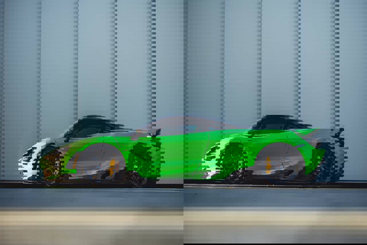 Used 2018 McLaren 720S Performance image 3