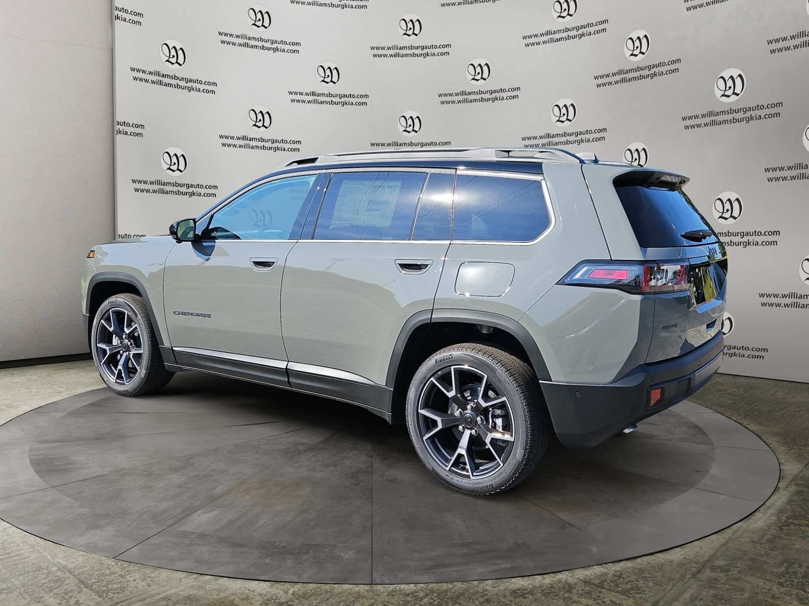 New 2026 Jeep Cherokee Overland AWD/4WD image 3