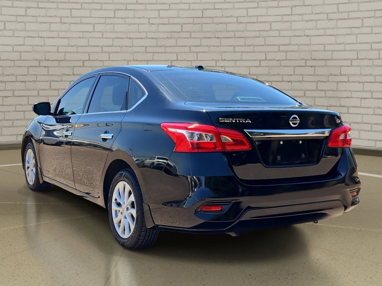 Used 2019 Nissan Sentra SV FWD image 7