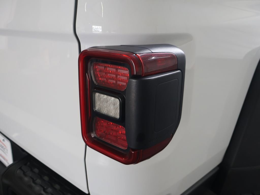 Used 2021 Jeep Gladiator Rubicon w/ Uconnect 4C Nav & Sound Group AWD/4WD image 43