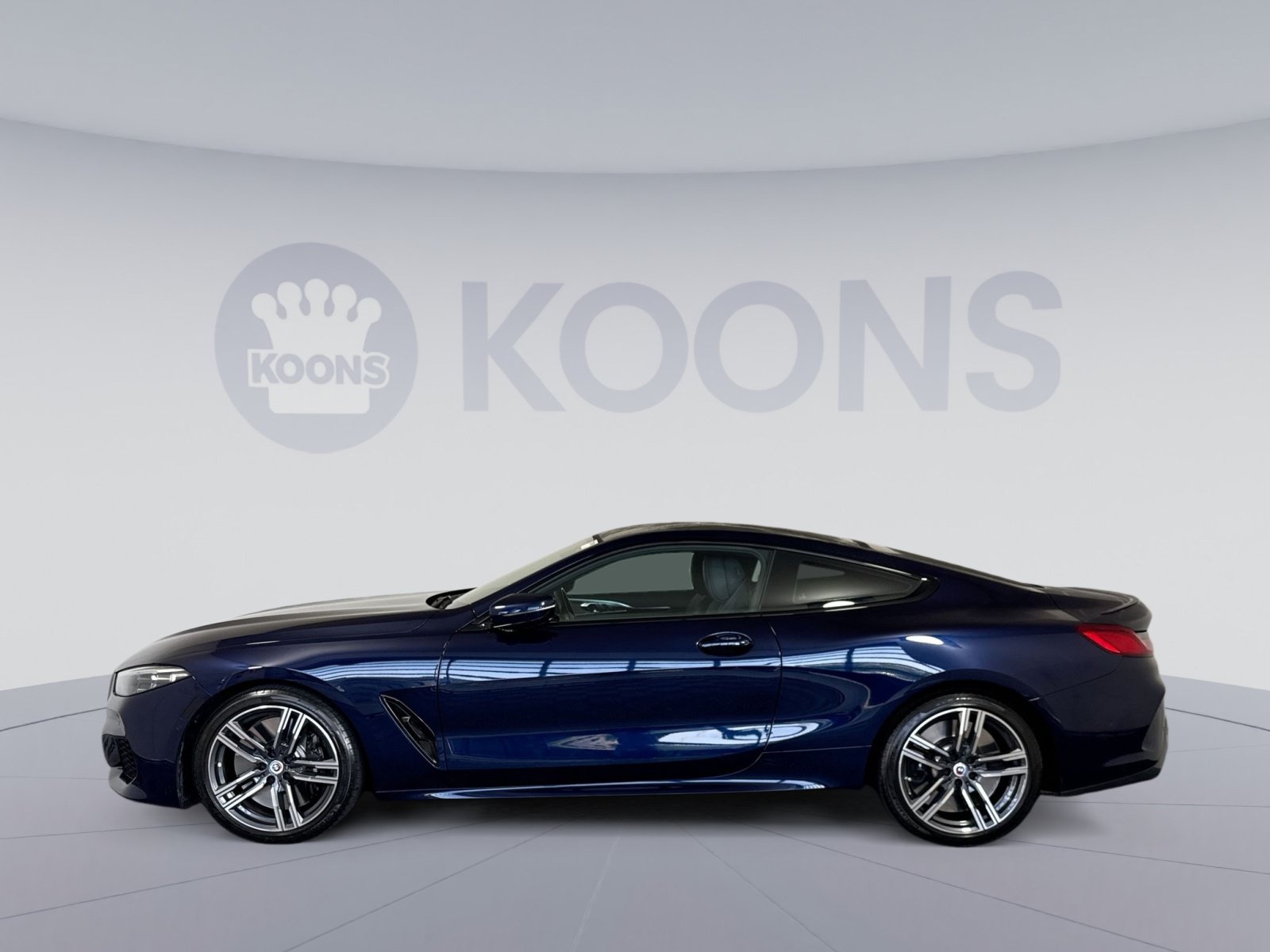 Used 2022 BMW M850i xDrive Coupe AWD/4WD image 2