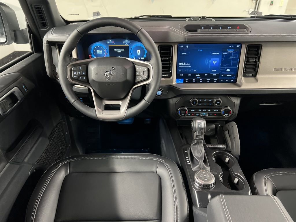 New 2026 Ford Bronco Outer Banks image 8