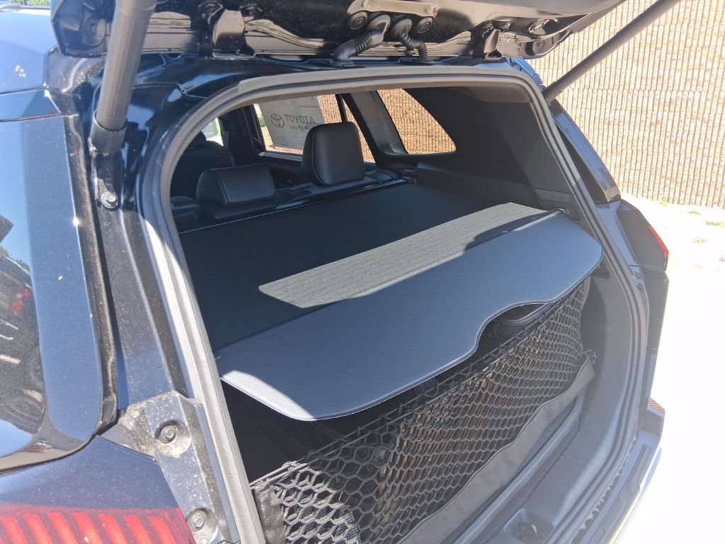 New 2026 Toyota RAV4 XSE w/ Panoramic Sun Roof Package AWD/4WD image 13
