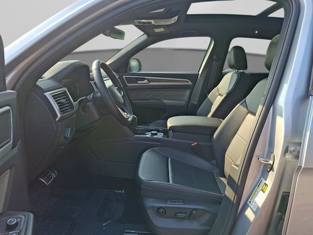 Used 2022 Volkswagen Atlas Cross Sport SEL R-Line AWD/4WD image 15