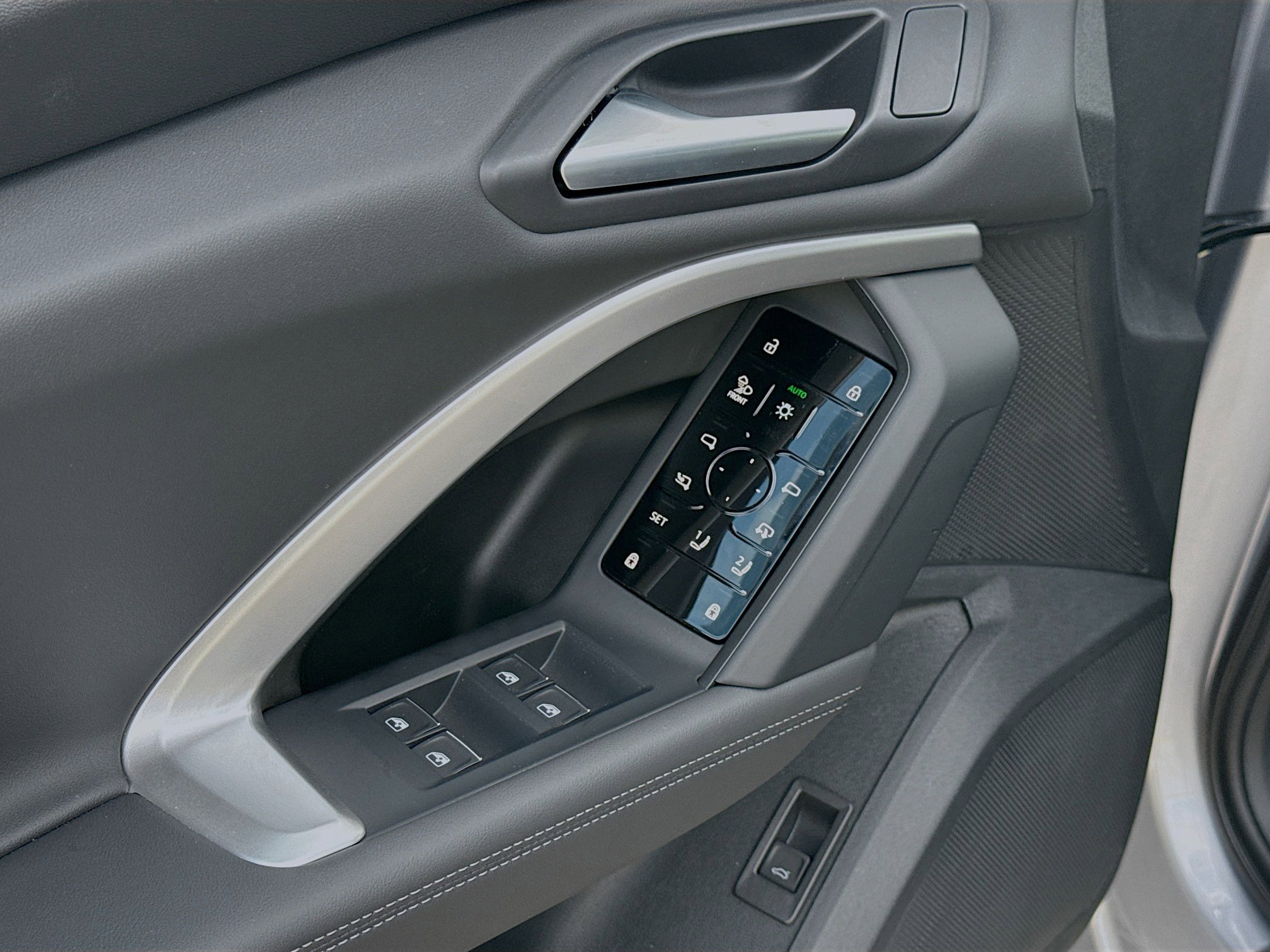 New 2025 Audi Q5 Premium Plus image 21