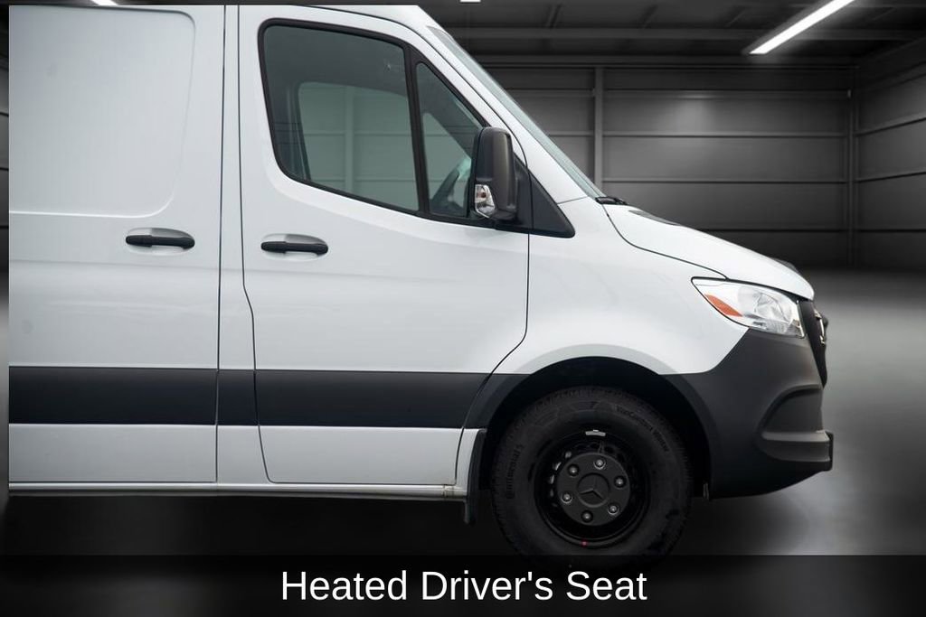 Used 2024 Mercedes-Benz Sprinter 3500 image 10