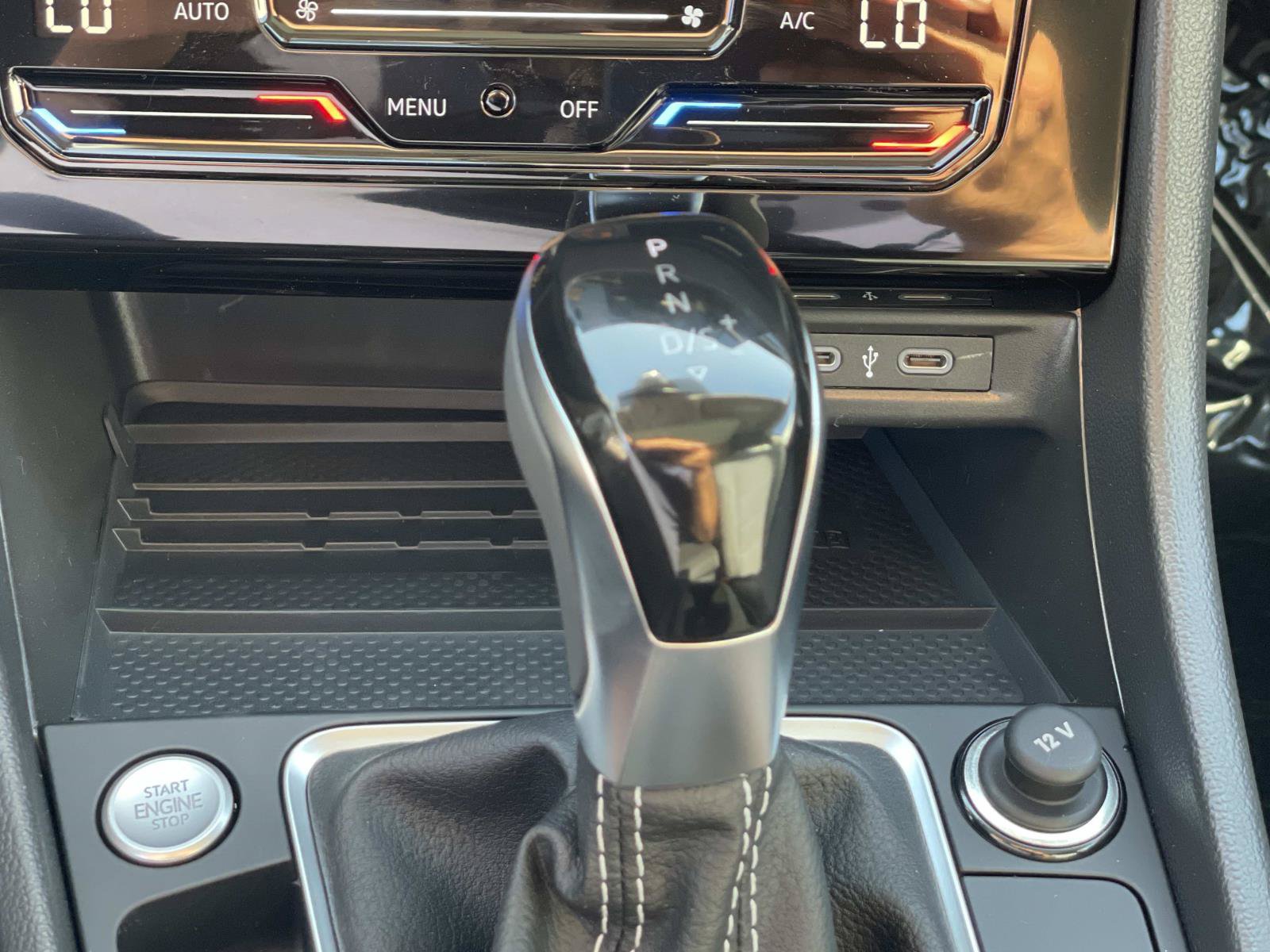 New 2027 Volkswagen Jetta SE FWD image 18