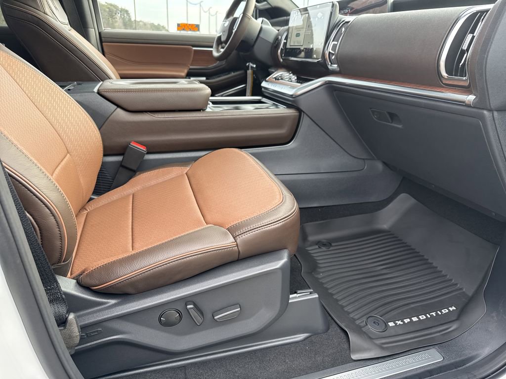 New 2026 Ford Expedition King Ranch image 13