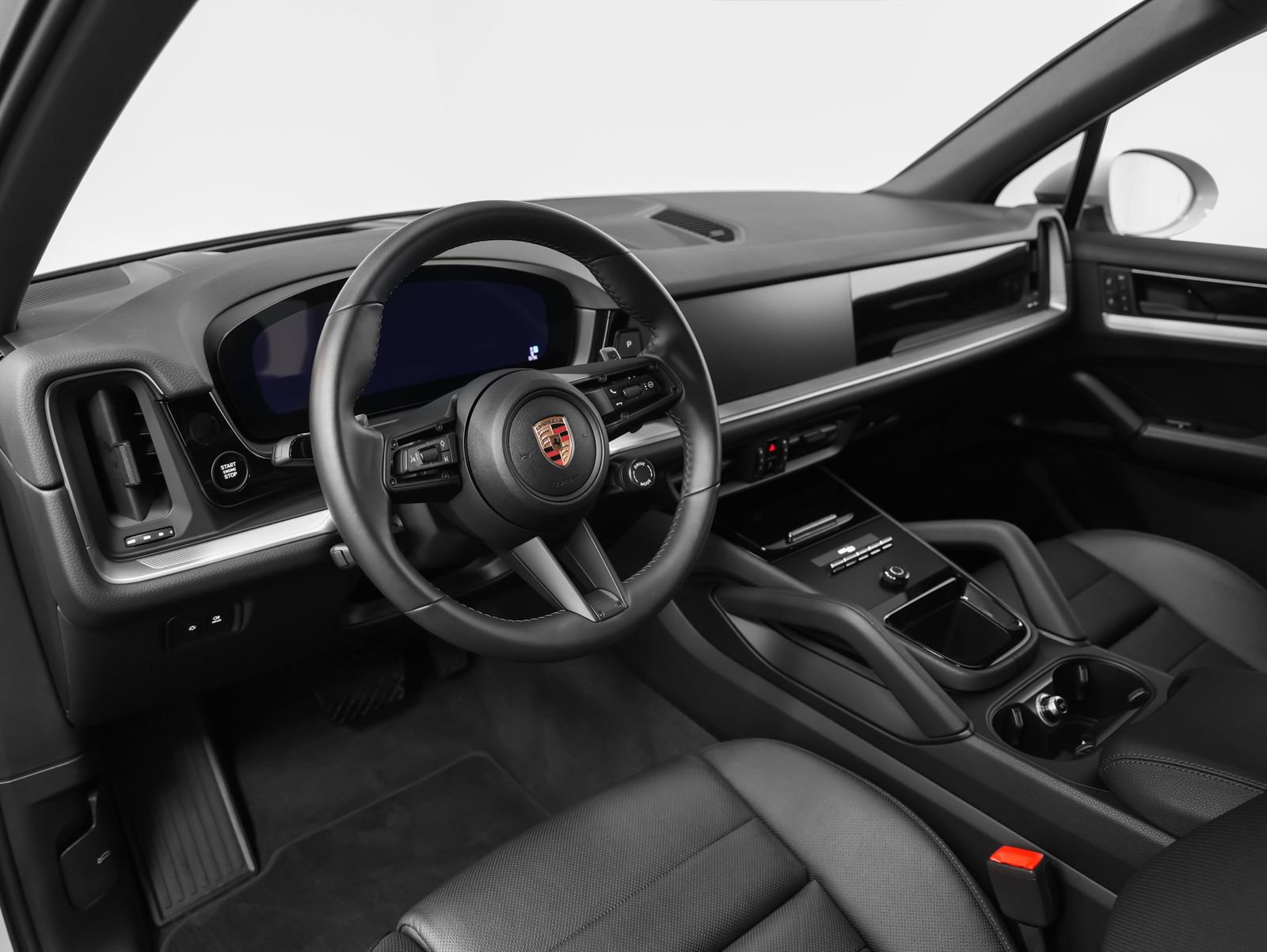 Certified 2025 Porsche Cayenne AWD/4WD image 4