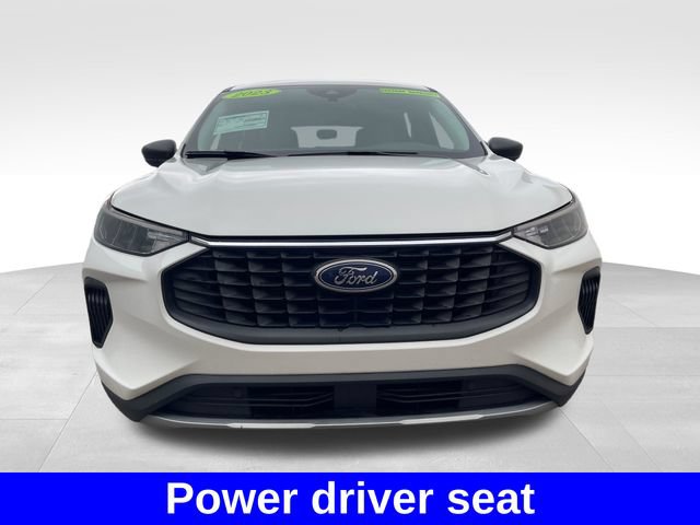 Used 2023 Ford Escape Active w/ Cold Weather Package FWD image 8