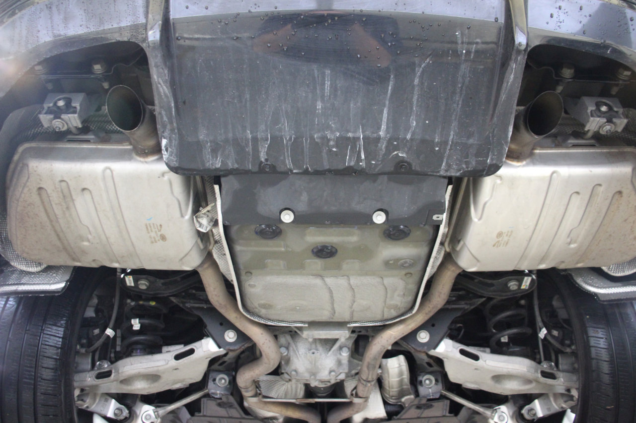 Used 2024 Jaguar XF R-Dynamic SE image 97