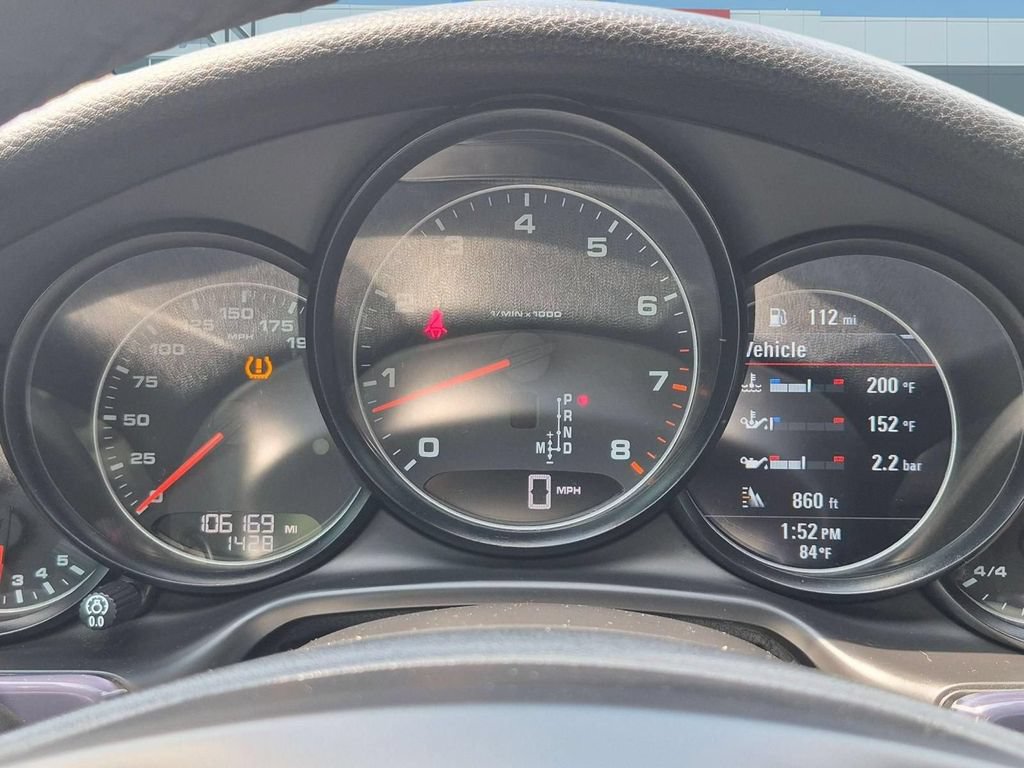 Used 2015 Porsche Panamera 4 AWD/4WD image 19