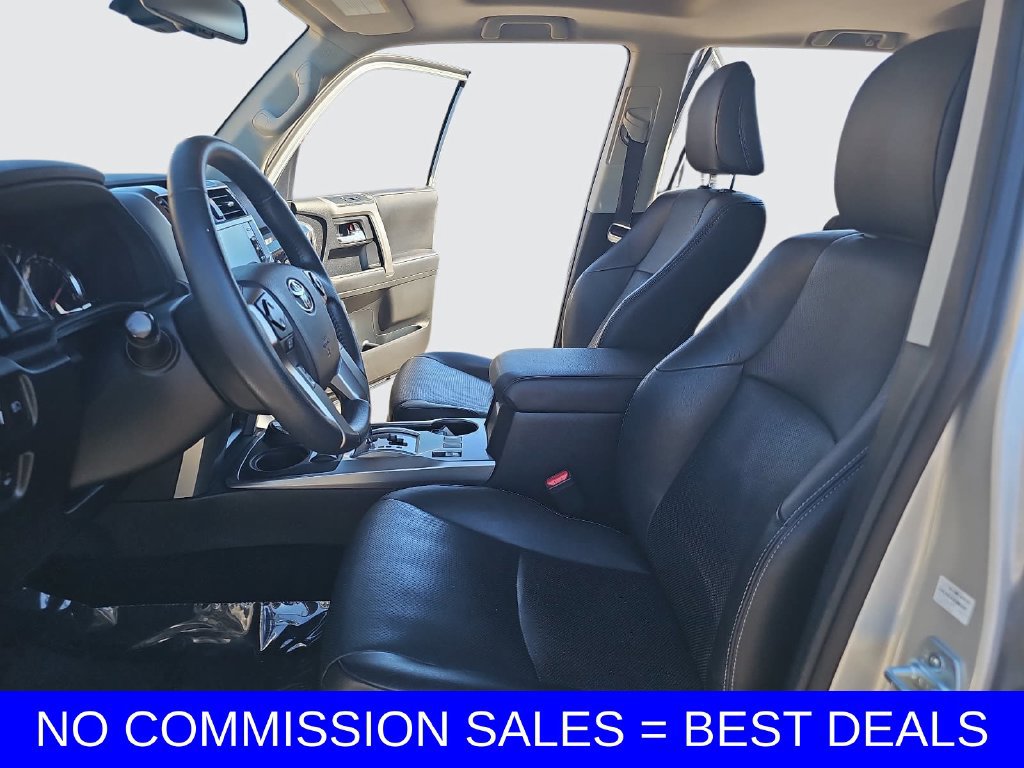 Used 2022 Toyota 4Runner Limited AWD/4WD image 14