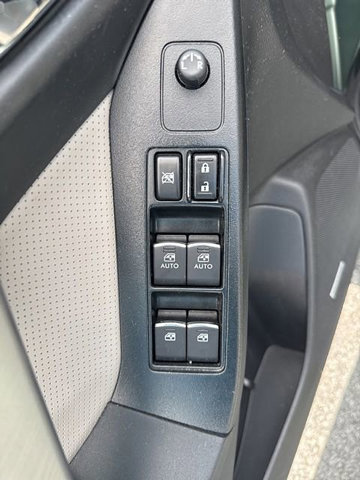 Used 2018 Subaru Forester 2.5i Limited image 12