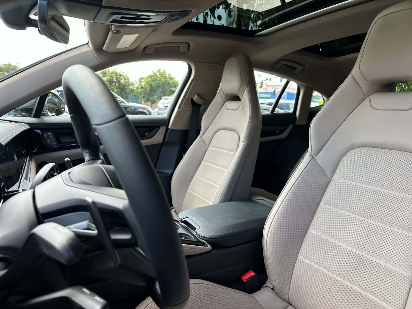 New 2026 Porsche Panamera RWD image 5
