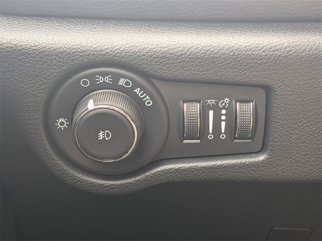New 2026 Chrysler Pacifica Limited w/ S Appearance Package image 26