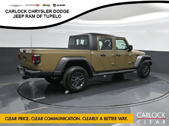 New 2026 Jeep Gladiator Sport AWD/4WD image 3
