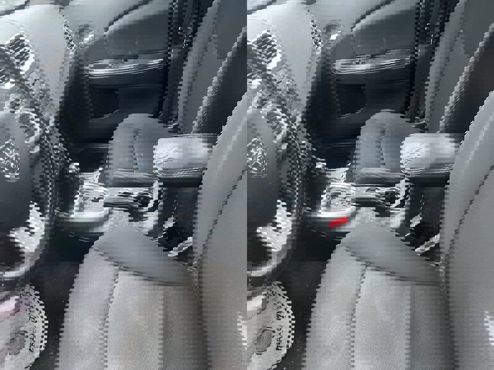 Used 2013 Dodge Avenger SXT image 26