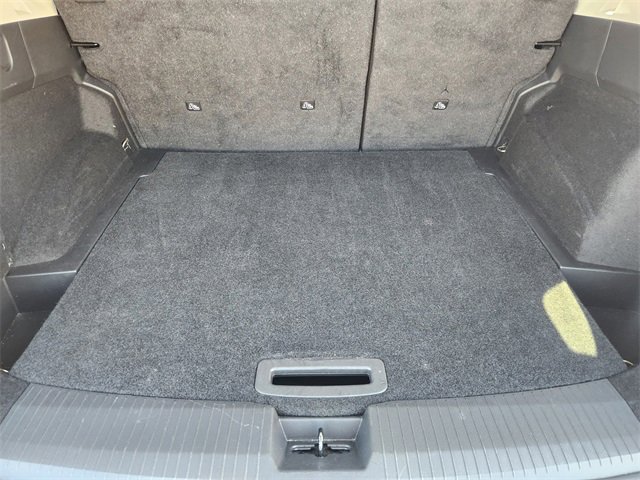 Used 2023 Nissan Rogue SV image 32