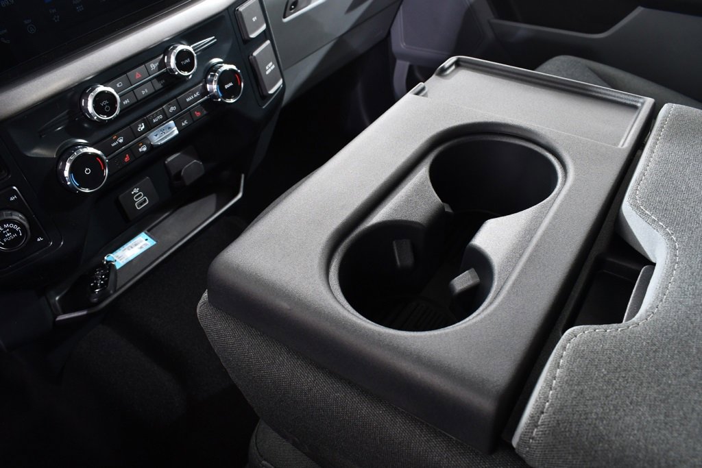 New 2026 Ford F150 XLT w/ Equipment Group 302A MID image 32