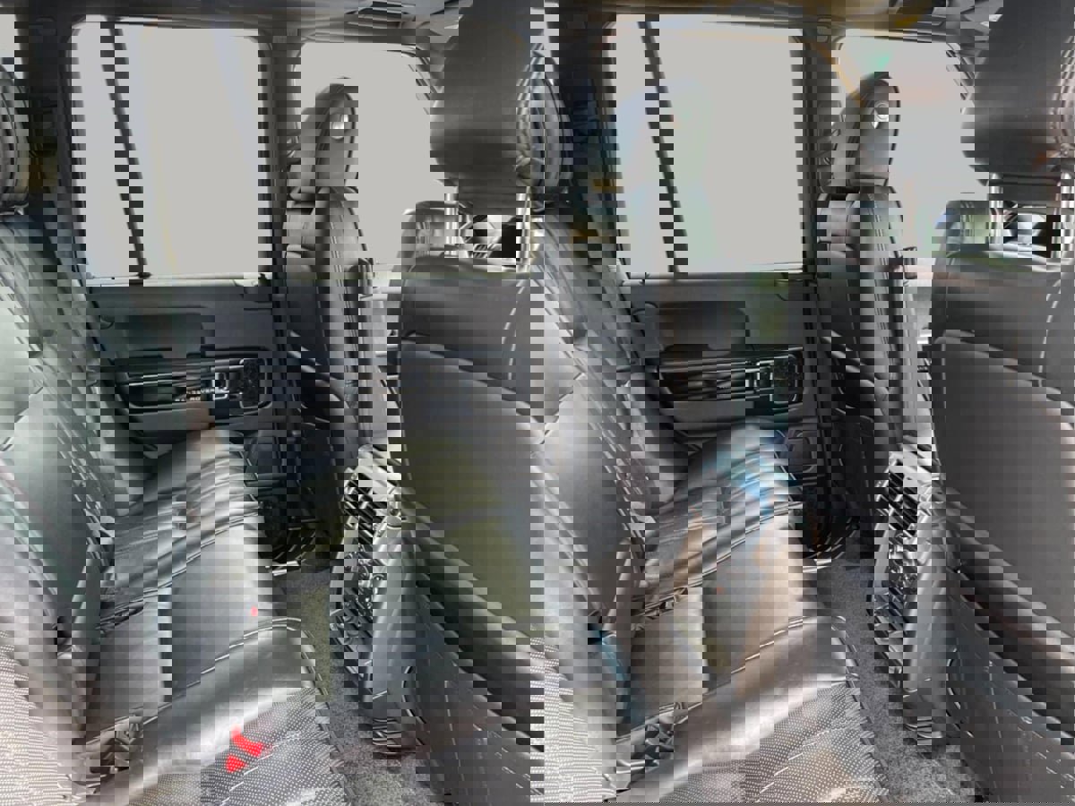 Used 2012 Land Rover Range Rover Supercharged image 25