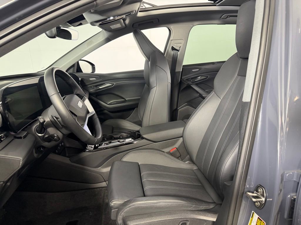 Used 2025 Audi Q6 e-tron Premium Plus w/ Premium Plus AWD/4WD image 23