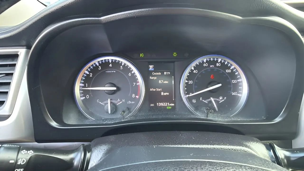 Used 2017 Toyota Highlander XLE image 21