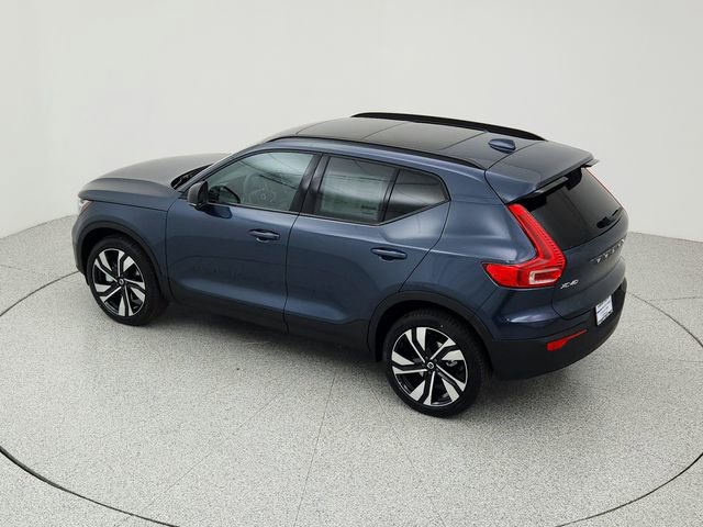 New 2026 Volvo XC40 B5 Ultra w/ Climate Package image 16