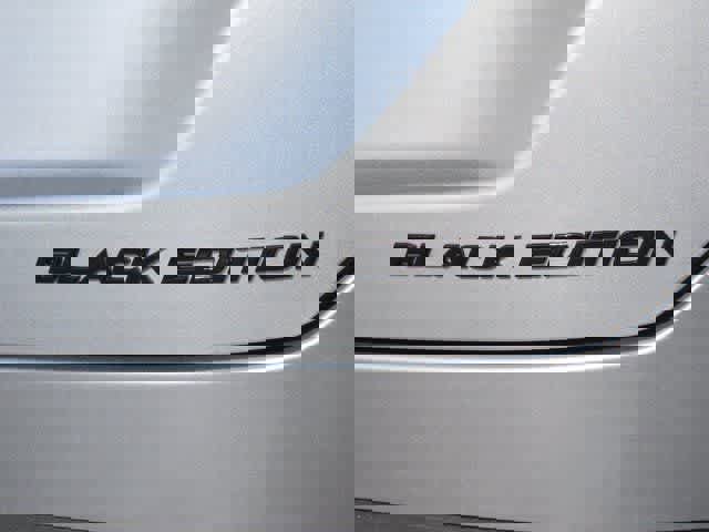 New 2026 Honda Pilot Black Edition image 8