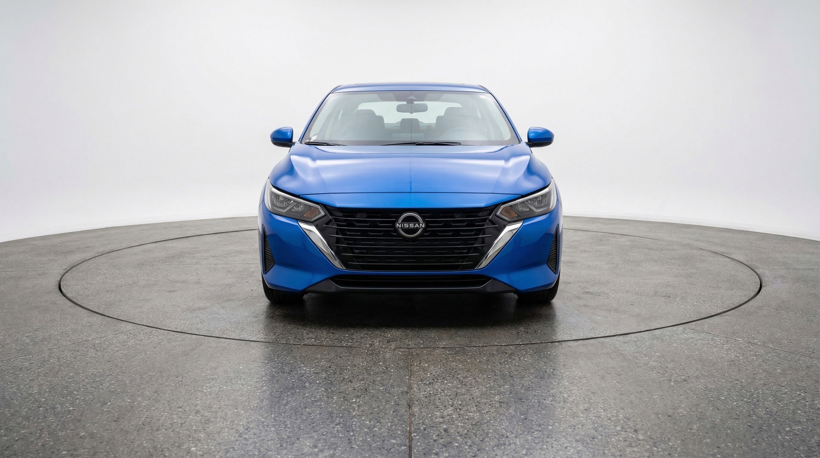 Used 2025 Nissan Sentra SV FWD image 2