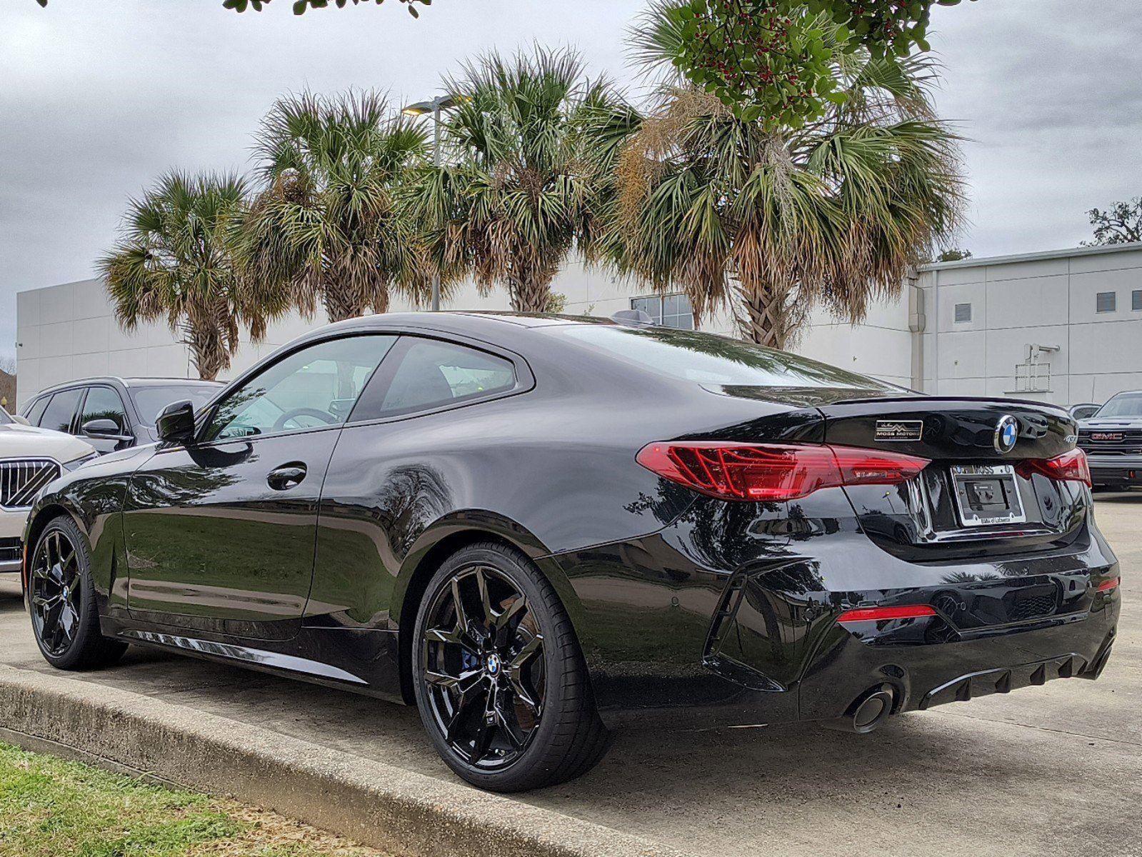 New 2025 BMW 430i Coupe w/ M Sport Package image 3