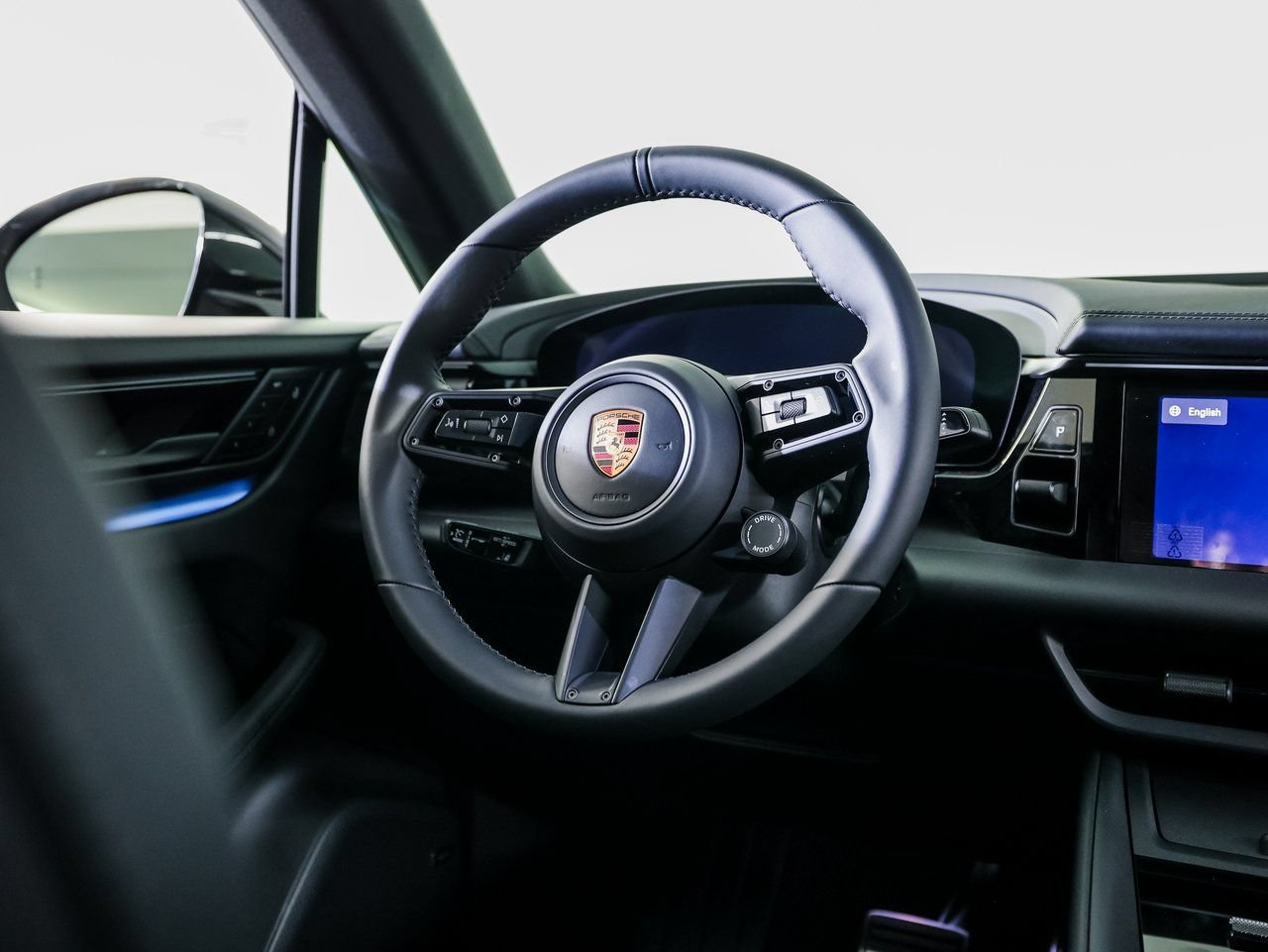 New 2026 Porsche Macan Electric RWD image 28