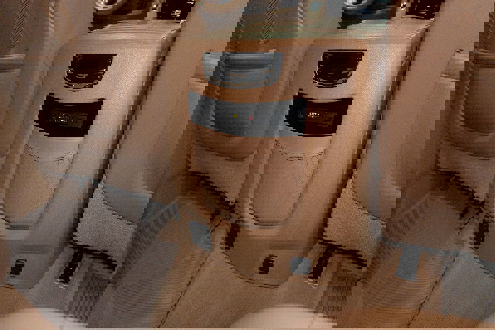 Used 2016 Cadillac Escalade ESV Platinum image 45