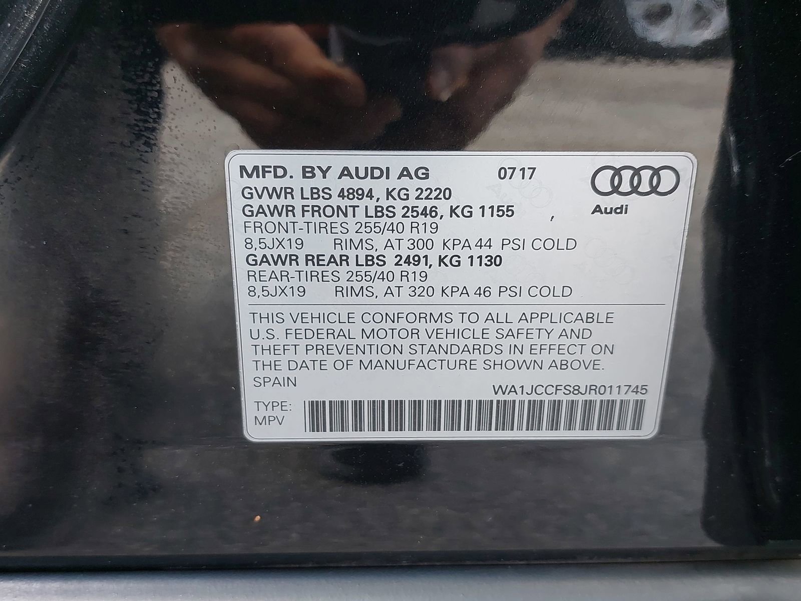 Used 2018 Audi Q3 2.0T Premium Plus w/ Premium Plus Package AWD/4WD image 11