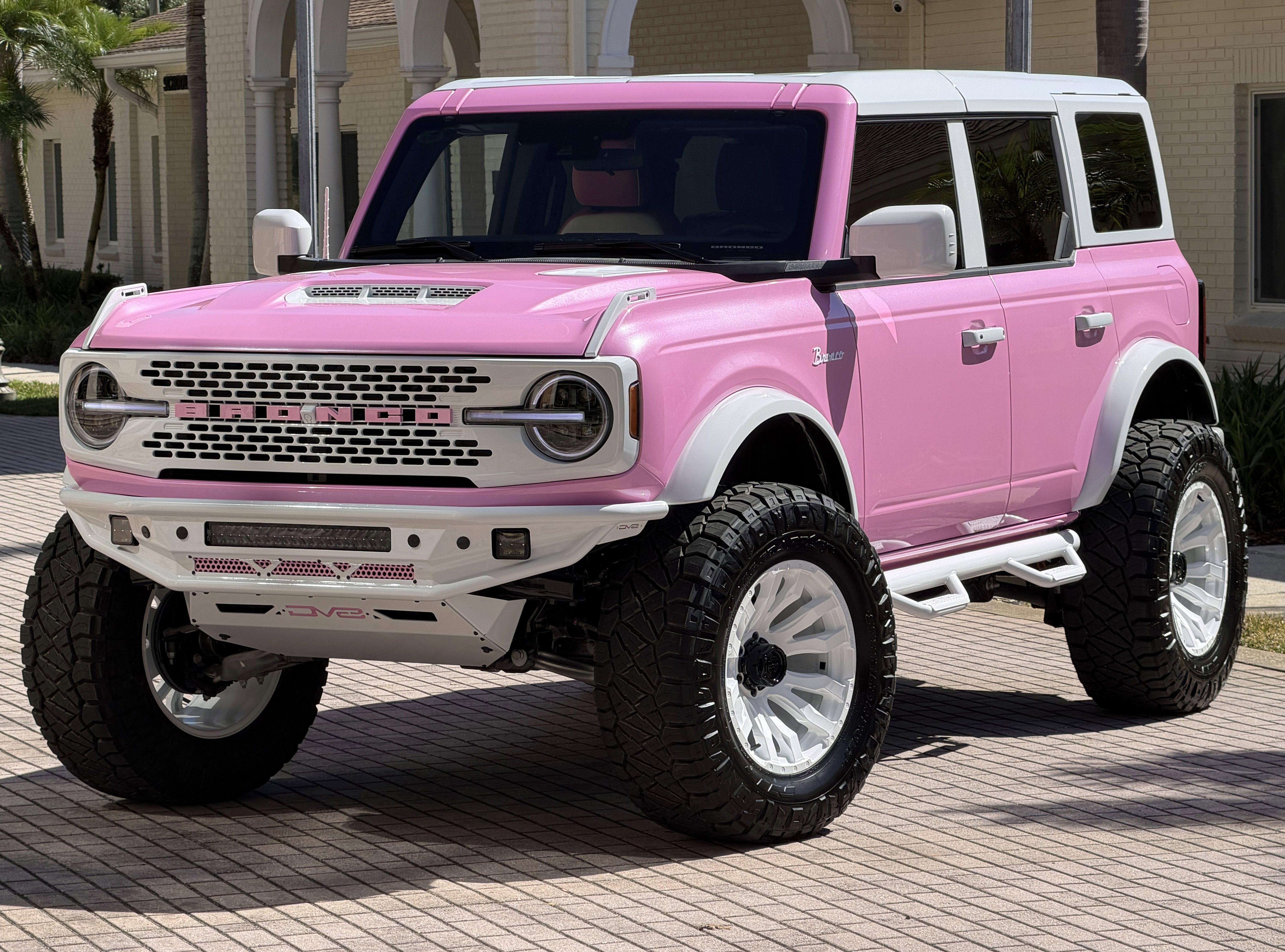 Used 2025 Ford Bronco Outer Banks AWD/4WD image 30
