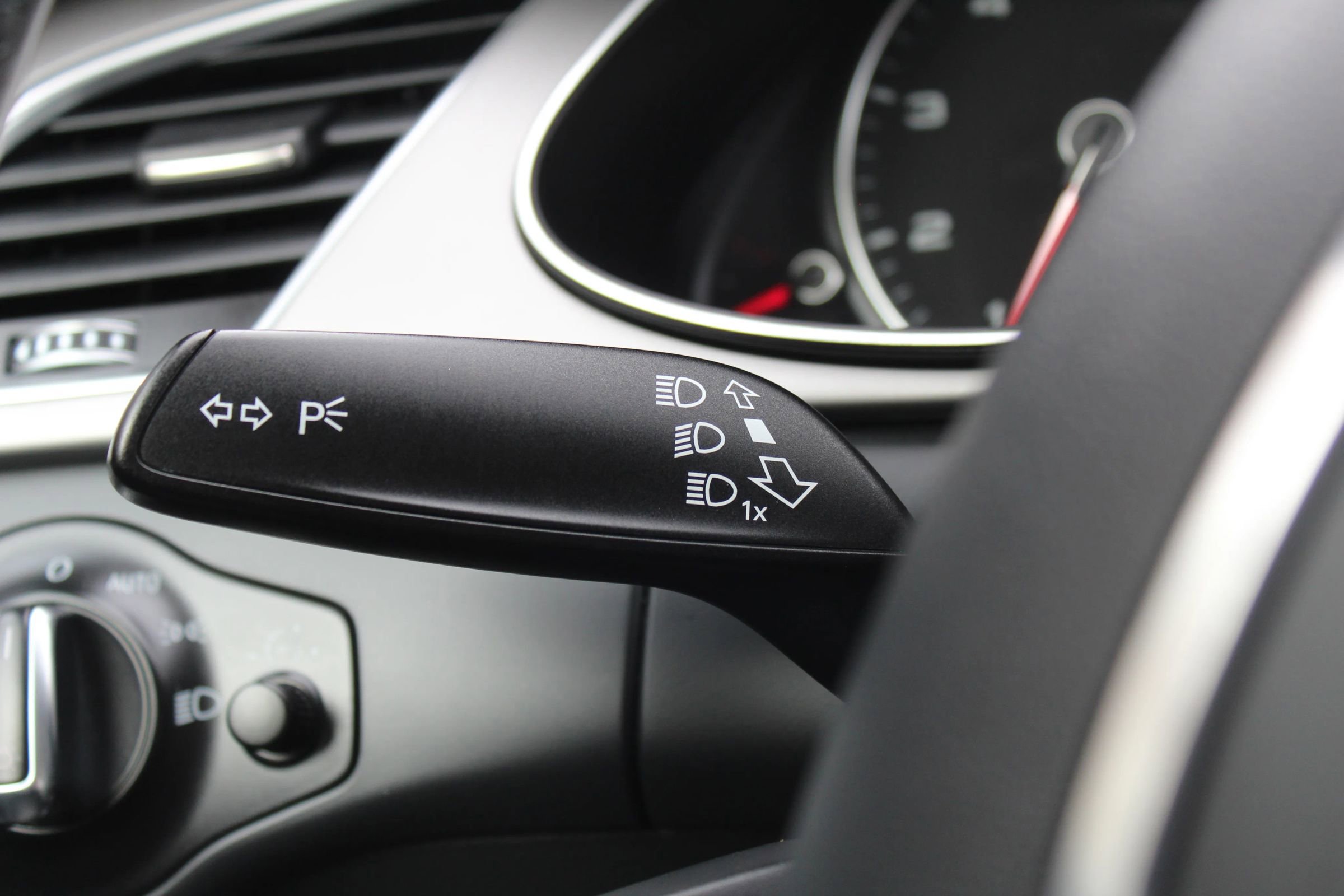 Used 2013 Audi A4 Premium Plus image 29