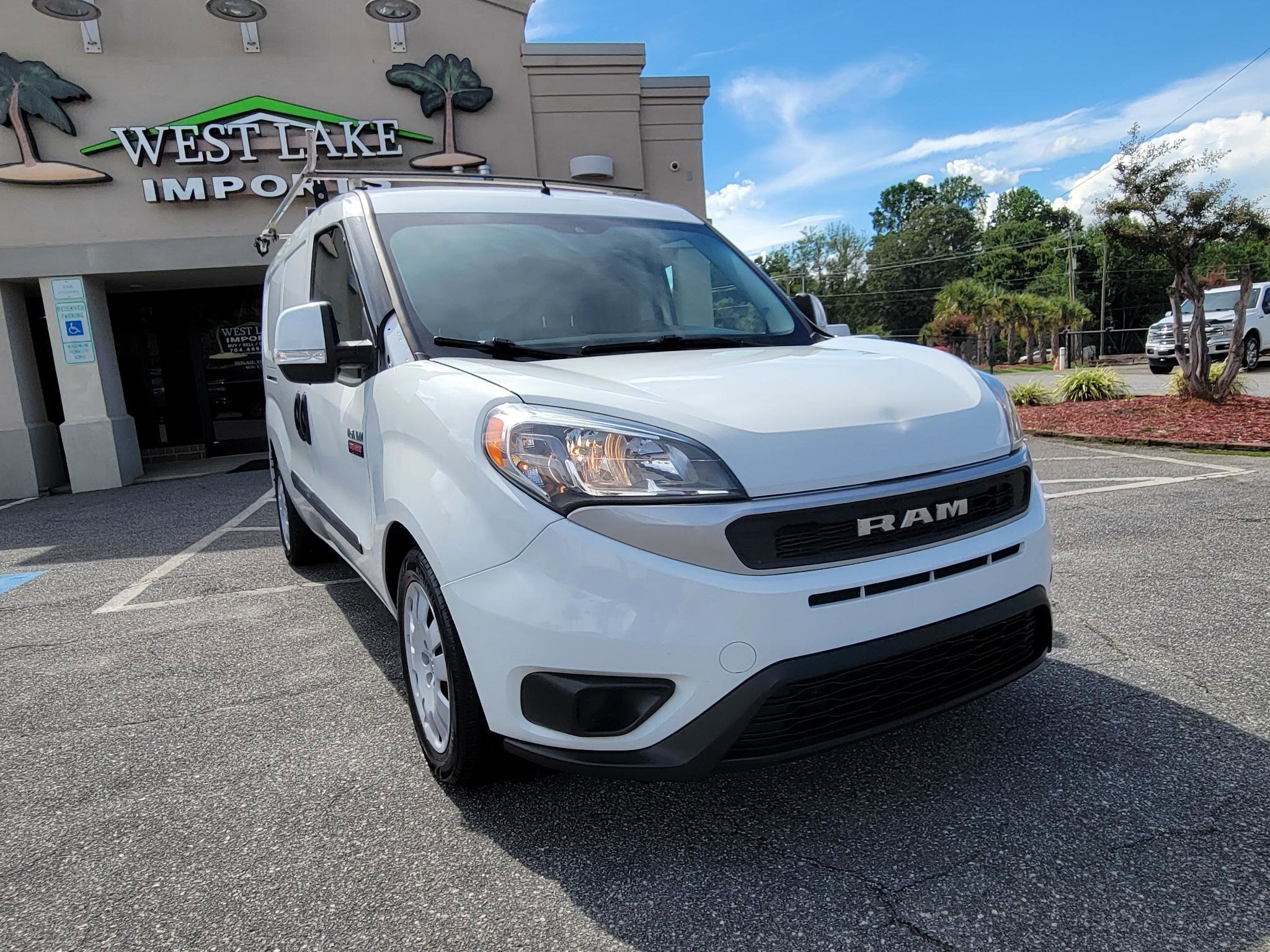 Used 2019 RAM ProMaster City Tradesman SLT FWD image 3