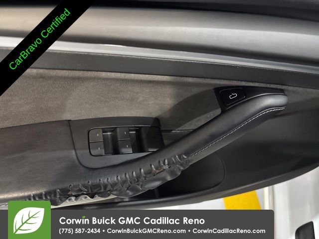 Used 2022 Tesla Model 3 Performance image 10