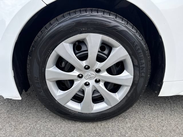 Used 2024 Toyota Corolla LE FWD image 9