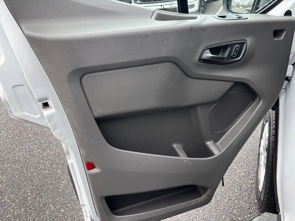 Used 2023 Ford Transit 250 Low Roof w/ Exterior Upgrade Package image 8