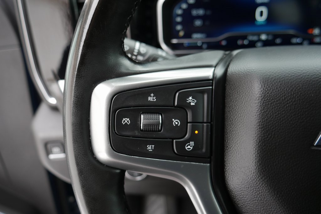 Used 2025 Chevrolet Silverado 2500 LT w/ Convenience Package image 13