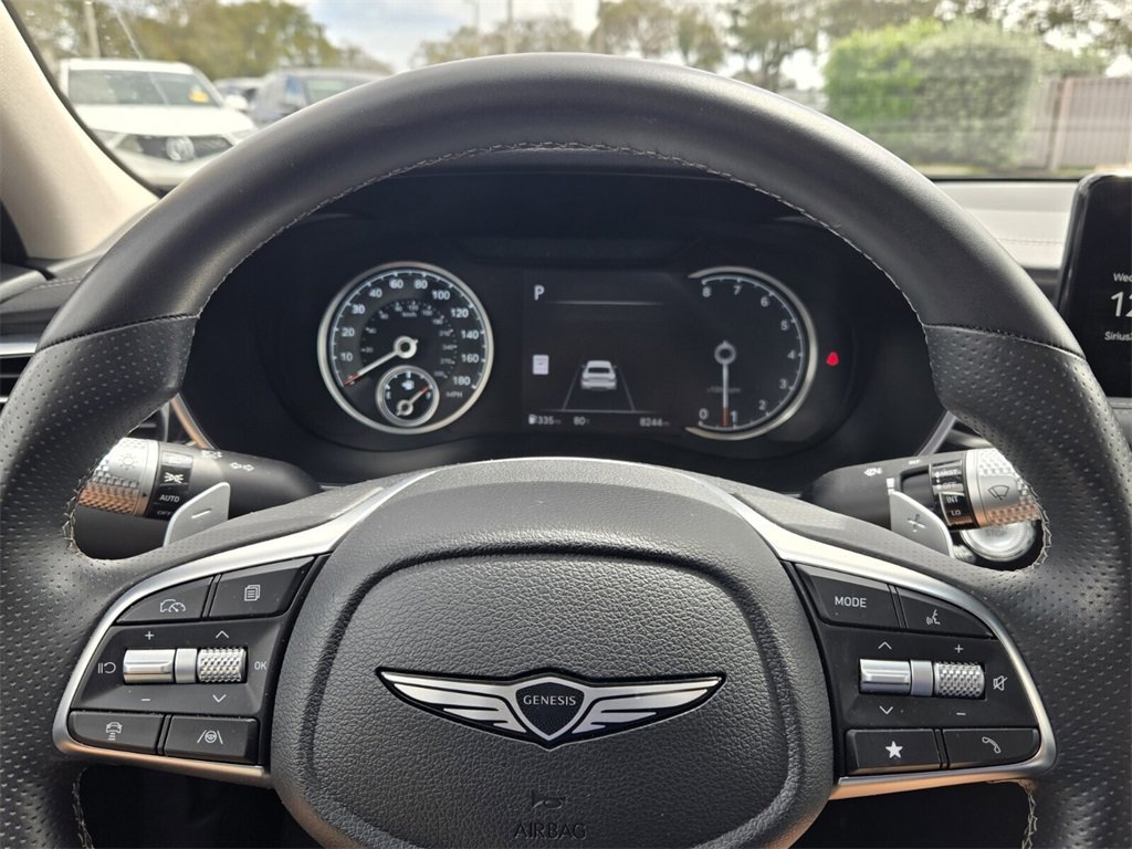 Certified 2025 Genesis G70 2.5T image 21
