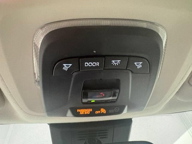 Used 2024 Toyota Corolla LE FWD image 30