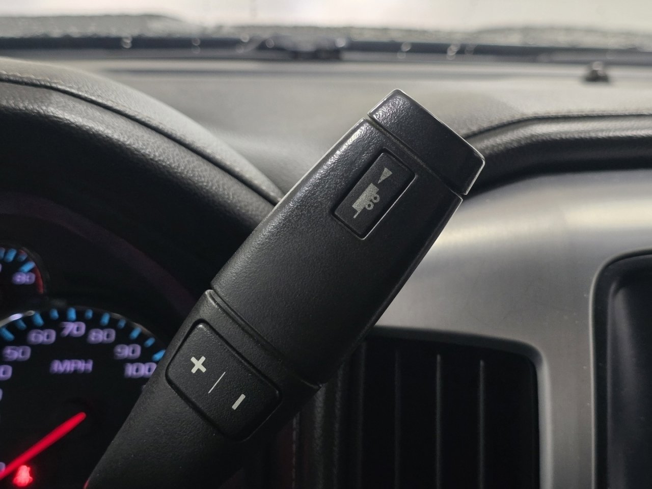 Used 2017 GMC Sierra 1500 SLT w/ SLT Premium Package image 32