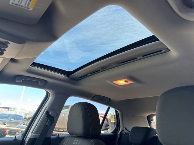 Used 2015 Chevrolet Trax LT w/ LT Sun and Sound Package image 9