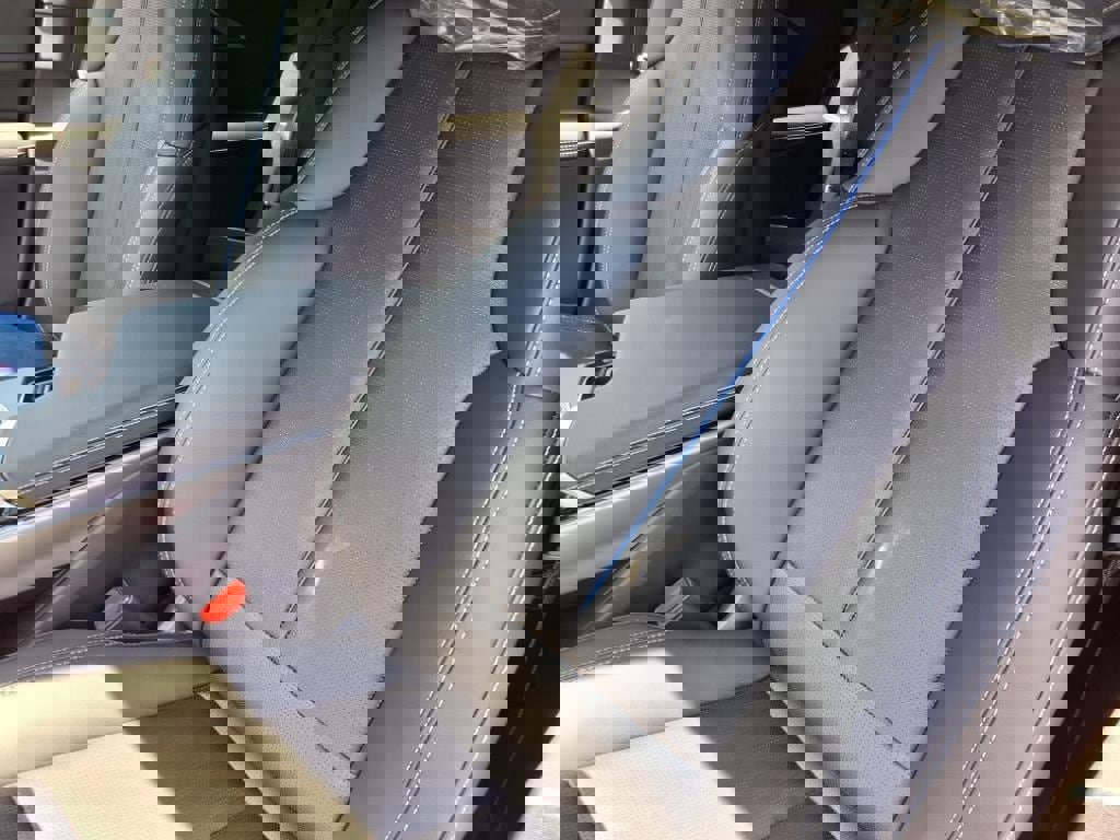 New 2026 Cadillac Lyriq V image 16