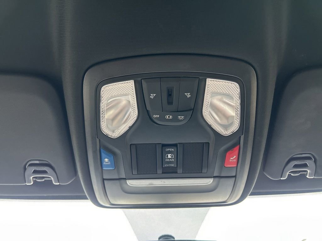 Used 2022 RAM 3500 Tradesman AWD/4WD image 20